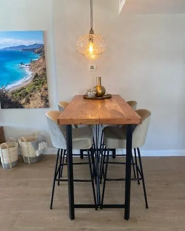 Luxury Isea Calaceite With Fantastic Seaview